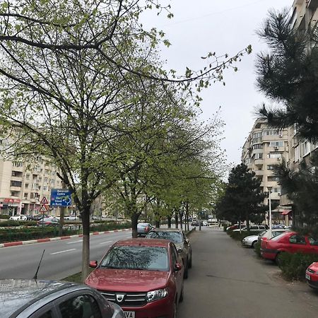 Adrian Home Libra Ploieşti Kültér fotó